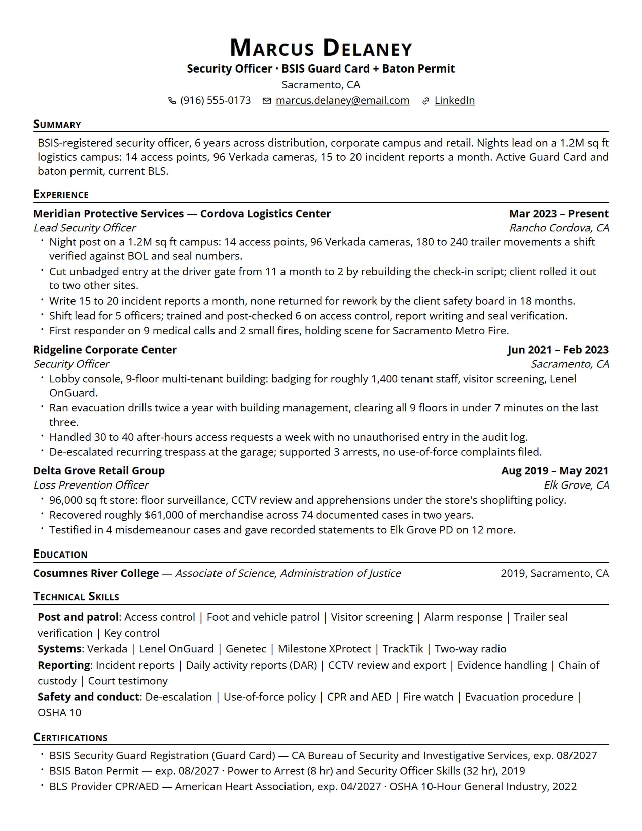 The header and licence line section of the Security Guard resume sample